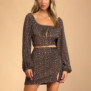 LULUS Certain Love Brown Ribbed Floral Print Long Sleeve Crop Top